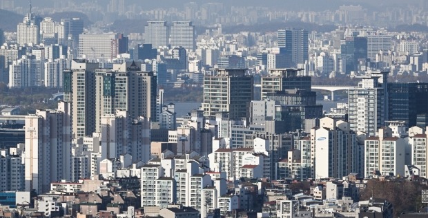 지난 11월 22일 서울 중구 남산에서 바라본 마포,영등포, 양천 일대 아파트 단지의 모습(사진=연합뉴스)