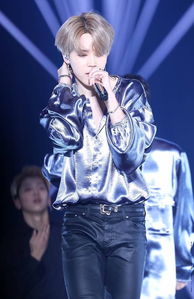 '춤의 神' 방탄소년단 지민, 춤선이 가장 예쁜 아이돌 1위