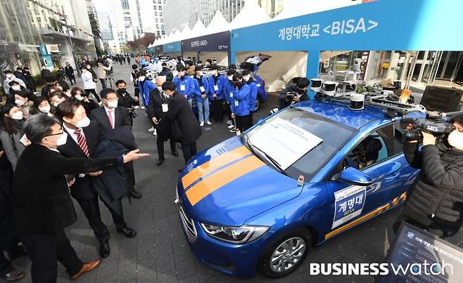 29일 오후 서울 마포구 상암동 자율주행차 시범운행지구에서 서울시와 현대자동차가 공동주최한 '2021현대자동차그룹 자율주행 챌린지'가 열리고 있다./사진=이명근 기자 qwe123@