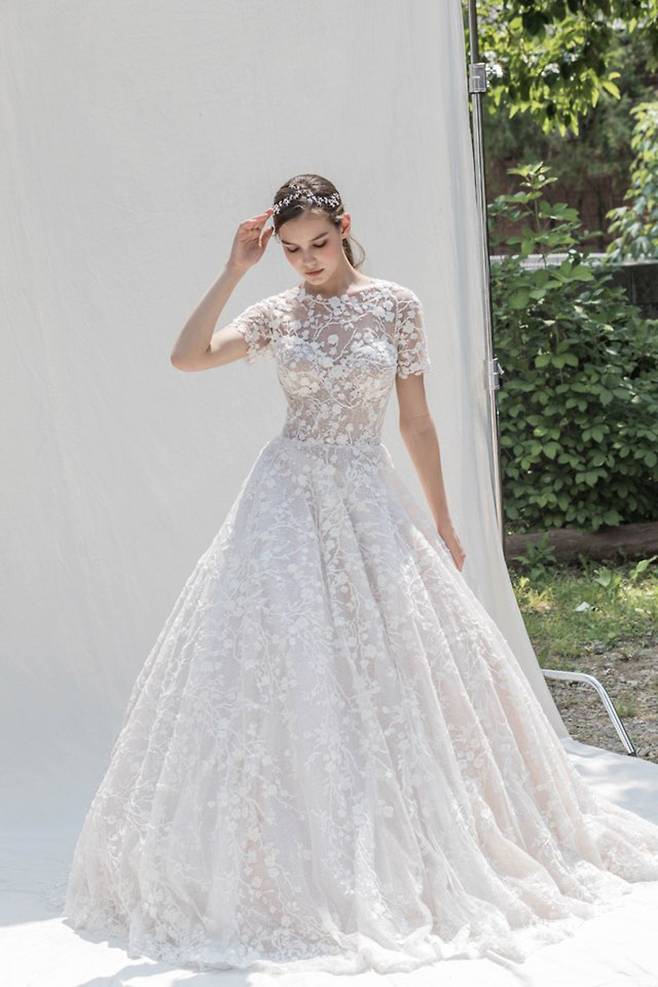 사진 : 아벨바이케이, Premium Line Wedding Dress