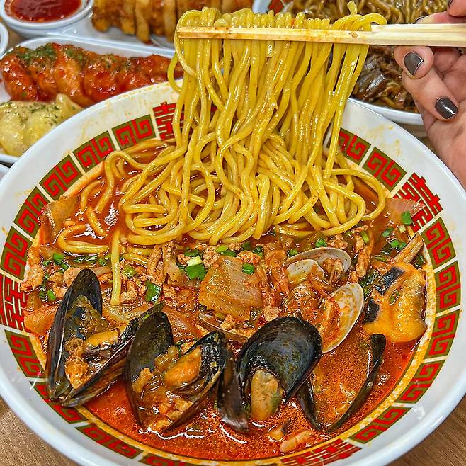 서울-염리동-쌍팔반점-마포공덕점
