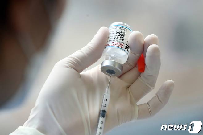 신종 코로나바이러스 감염증(코로나19) 백신. 2021.11.30/뉴스1 © News1 황기선 기자