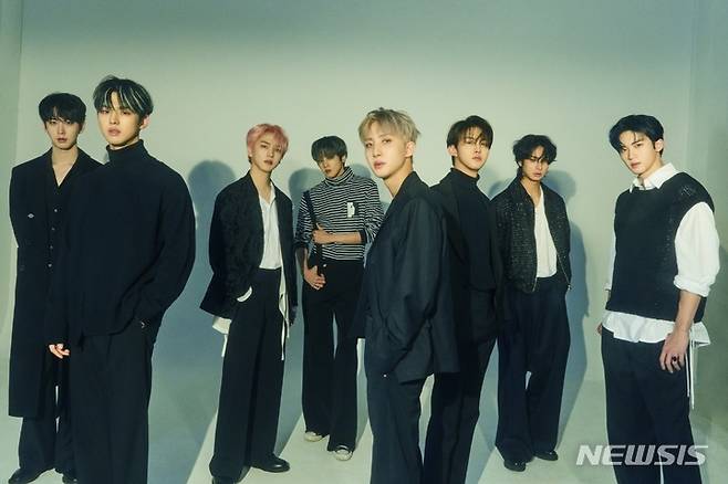 [서울=뉴시스] 펜타곤, '레드엔젤' 주최 지구촌 응원 온라인 케이팝 콘서트 참여한다 2021.12.06 (사진=레드엔젤 제공) photo@newsis.com*재판매 및 DB 금지