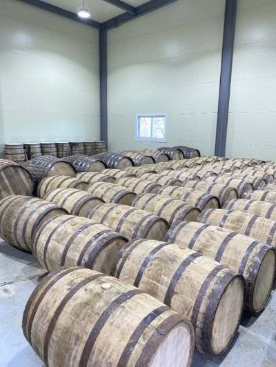 숙성 중인 오크통. [사진 김대영]