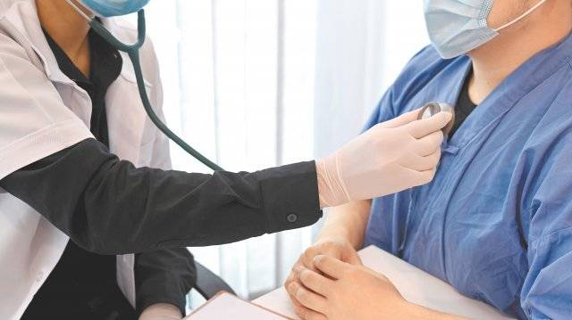 심장이식은 수술로 치료가 끝나는 것이 아니라 이식 후 평생 관리가 매우 중요하다. 게티이미지