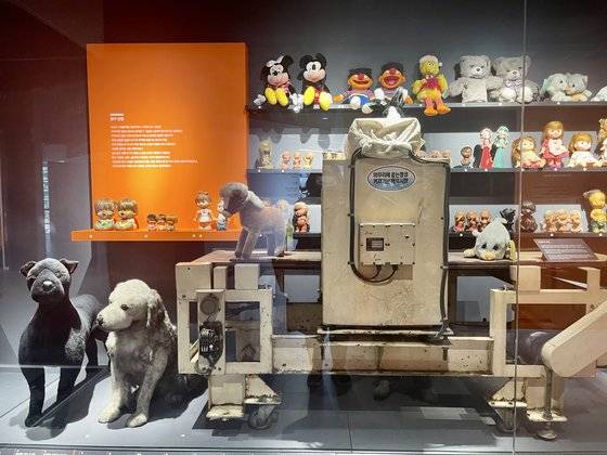 지난 11월부터 사전 개관해 관람객을 맞고 있는 G밸리산업박물관 전시장. [사진 이은주]