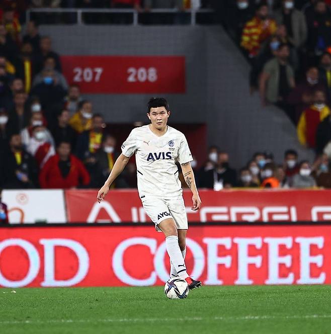 [서울=뉴시스]페네르바체 김민재. (캡처=페네르바체 홈페이지)