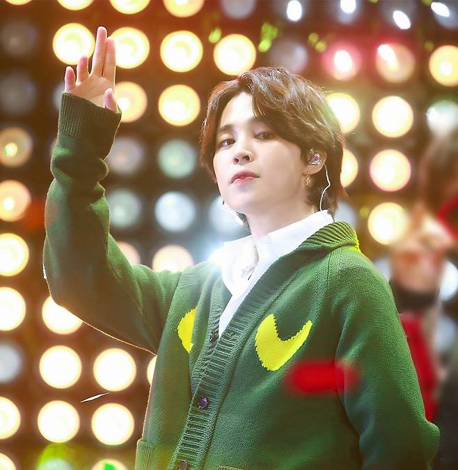 '셀럽들의 슈퍼 셀럽' 방탄소년단 지민 인스타 개설에 세계 유명인들 앞다퉈 팔로우 '핫인기'