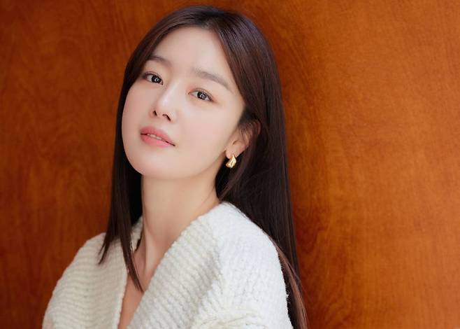 티빙 '술꾼도시여자들'의 배우 한선화가 3일 진행된 라운드 인터뷰를 위해 포즈를 취하고 있다. '술꾼도시여자들'은 하루 끝의 술 한잔이 인생의 신념인 세 여자의 일상을 그린 본격 기승전술 드라마다. /사진제공=키이스트 2021.12.03 /사진=이동훈 기자 photoguy@