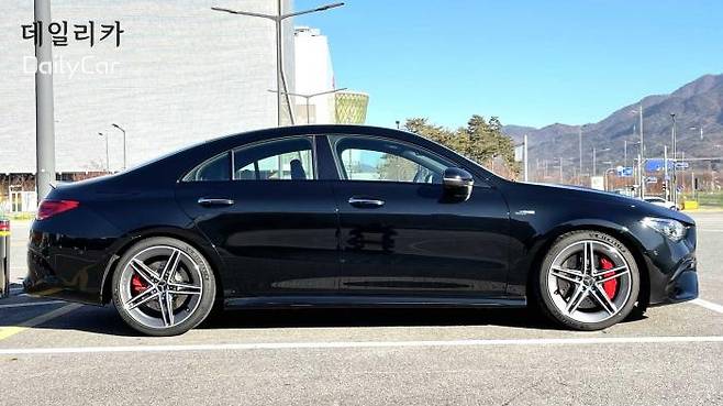 메르세데스-벤츠 AMG CLA 45 S 4MATIC+