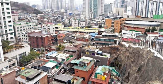 서울시 도시재생지역에서 신속통합기획을 적용받는 민간 재개발 후보지로 지정된 서울 종로구 창신동 23 일대. 신경훈 기자