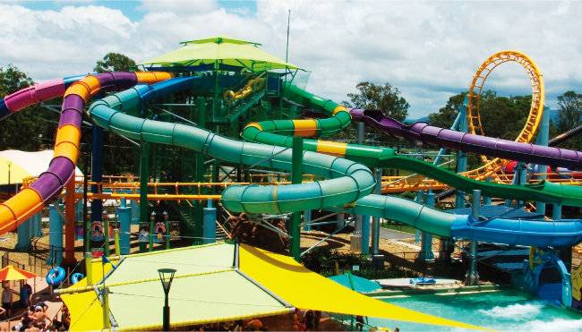 사이클로이드 곡선 원리가 적용된 워터슬라이드. [위키피디아]