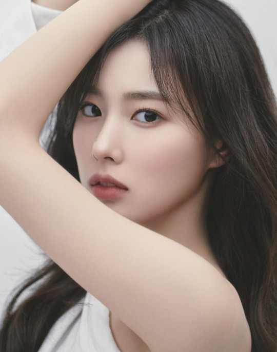 [서울=뉴시스] 강혜원 2021.12.30 (사진=에잇디엔터테인먼트)photo@newsis.com* *재판매 및 DB 금지