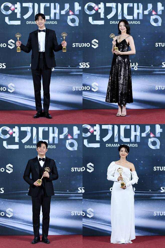 Kim So-yeon won the grand prize at the 2021 SBS Acting Grand Prize held at SBS Prism Tower in Sangam-dong, Mapo-gu, Seoul on the afternoon of the 31st.Kim So-yeon appeared with tears and said, Thank you.Lee Ha-nui Lee Sang-yoon won the Best Actor Award for Mini Series Comedy and Romance. Lee Ha-nui said, I think this award is a prize made by viewers.I would like to say thank you very much.  Wonder Woman was a big challenge.There was a need to confront prejudice, and I wanted to be able to do even me for the role.I took a shot, thinking that I would like to give a good energy to viewers even if one person sees it. I think it was a prize that was pleasantly responded to. I had a good thing a while ago, and I would like to thank my half for this award and share my joy, he said.Lee Sang-yoon said, I can not qualify, but I got a big prize when I met good people. The drama Wonder Woman was a gift-like work.I enjoyed filming, but I am grateful for the big prize. Oh Na-ra, Kwak Si-yang won the Best Character Award. Oh Na-ra said, In fact, I first receive the award from the broadcasting station.After a long time as a musical actor, he made his debut on SBS in 2008 for his first drama. It seems to be meaningful to receive his first prize on SBS.I think this place is far from me, so I have been working with gratitude just to be in the field, but now I feel like you are admitting it. Oh Na-ra also expressed his heart toward his boyfriend Kim Do-hoon, saying, I am a long-time lover, and I always want to go to the new person to boast about this prize quickly.There were many good moments when I played the character Kang Ha-na, but there were many lonely moments, and I think I was able to enjoy the scene with strength while watching the staff and actors who suffered every time, he said. I will be an unashamed actor.Ahn Hyo-seop said, Thank you for your precious prize. Time Hunggi is a work made by many people.It started when it was coldest and ended when it was hottest. I expressed my gratitude to the production team who shared Timmy Hunggi.Ahn Hyo-seop, who thanked his acquaintances, also thanked his opponent actor Kim Yoo-jung, and Kim Yoo-jung replied, Congratulations.Choi Joo-heon won the mens best acting mini-series comedy and romance.Choi Joo-heon thanked the directors, writers, and other production and actors for saying, Jang Ki-yong is in military service and lets meet in a healthy way.We are grateful to the viewers who have watched us in a precious time.The Womens Excellence Award for Best Actress miniseries comedy and romance was won by Jin Seo-yeon.I dont know what to do with a good prize, said Jin Seo-yeon, and I think its the second big prize I met after my debut.Son Sang-yeon, who is in military service, will attend the awards ceremony on vacation. Son Sang-yeon, who took the stage in military uniform, expressed his gratitude to the crew and family of Deutsches Jungvolk.The New Woman Award is Penthouse, Choi Ye-bin That year were in Noh Jeong-ui won. han ji-hyunI am grateful for the opportunity to learn and grow my acting, said Choi Ye-bin, who received a good work called Penthouse and received an overly reward.I will work hard because I mean to be a good actor like my seniors and to act for a long time.△ Subject: Kim So-yeon△ Directors Awards: Choi Woo-sik Kim Da-mi (that year we)△ Womens Best Performance Award miniseries genre and fantasy category: Kim Yoo-jung (Timmy Hunggi)△ Mens Best Performance Award miniseries genre and fantasy category: The Good DetectiveTaxi△ Womens Best Performance Award miniseries comedy and romance category: Lee Ha-nui (Wonder Woman)△ Mens Best Performance Award miniseries comedy and romance category: Lee Sang-yoon (Wonder Woman)△ Achievement Award: Kim Soon-ok (Penthouse3)△ Womens Best Character Award: Oh Na-ra (RocketDeutsches Jungvolk)△ Best Male Character Award: Kwak Si-yang (Time Hunggi)△ Womens Outstanding Performance Award Miniseries Genre and Fantasy: The Good DetectiveTaxi△ Mens Excellent Performance Award Miniseries Genre and Fantasy: Ahn Hyo-seop (Timmy Hunggi)△ Miniseries Comedy and Romance Outstanding Performance Award Women: Jin Seo-yeon (Wonder Woman)△ Mini-series comedy and romance best acting man: Kim Joo-heon (now breaking up)△ Best Couple Award: Kim Yoo-jung Ahn Hyo-seop (Timmy Hunggi)• Supporting Team Division: Deutsches Jungvolk△ Female Supporting Actress Miniseries Genre and Fantasy: The Good DetectiveTaxi△ Mens Supporting Actors Mini-Series Genre and Fantasy: The Good DetectiveTaxi△ Female Supporting Actors Mini-Series Comedy and Romance: Park Hyo-joo (Im Breaking Up Now)△ Male Supporting Actors Mini-Series Comedy and Romance: Song Won-seok (Wonder Woman)△ New Steeler Award: The Good DetectiveTaxi△ Womens Youth Acting Award: Lee Jae-in (RocketDeutsches Jungvolk)△ Male Youth Acting Award: Tang Joon-sang (Rocket Girls Club)△ Womens Rookie of the Year: Choi Ye-bin (Penthouse3) han ji-hyun(Penthouse3) Noh Jeong-ui (that year we)△ Male Rookie of the Year: Kim Young-dae (Penthouse3) Choi Hyun-wook (RocketDeutsches Jungvolk) Son Sang-yeon (RocketDeutsches Jungvolk)