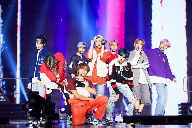 [서울=뉴시스] NCT '유니버스'. 2022.01.01. (사진= SM엔터테인먼트 제공) photo@newsis.com*재판매 및 DB 금지 *재판매 및 DB 금지