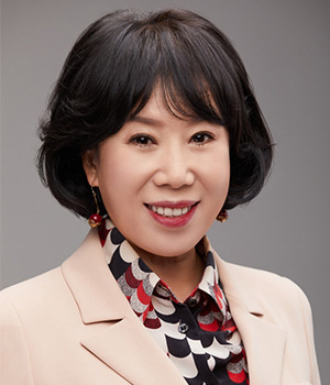 Taekyung Group Chairman Kim Hae-ryun