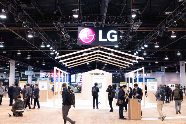 LG전자가 세계 최대 IT·가전 전시회 'CES 2022'에서 '모두가 누릴 수 있는 더 나은 일상'을 슬로건으로 내걸고 고객경험 혁신을 위한 제품과 솔루션을 대거 선보였다. /LG전자 제공