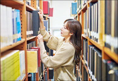 시사이슈 찬반토론] '알바형 학생 근로'에도 근로계약서 작성 필요한가