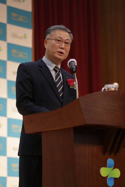 안종주 신임 한국산업안전보건공단 이사장이 10일 공단 본사에서 취임사를 하고 있다./사진=안전보건공단 제공