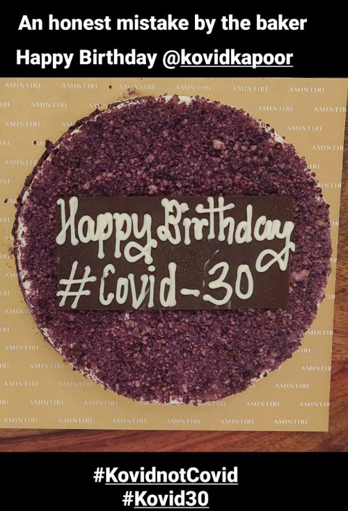 카푸르는 제빵사의 실수로 자신의 이름 대신 Covid가 적힌 생일 케이크를 받기도 했다. 카푸르씨 트위터 캡처