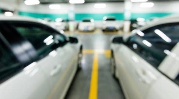 서울 쇼핑몰 주차장에 세워진 차량에서 50대 남성이 숨진 채 발견됐다. 사진은 기사와 무관함. /사진=게티이미지뱅크