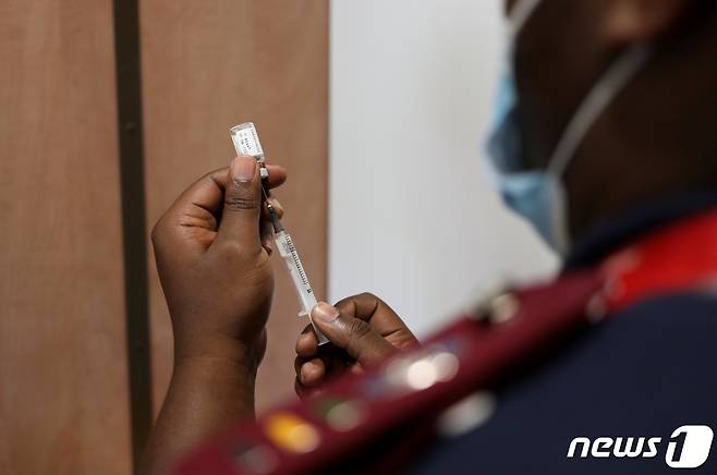 남아프리카공화국에서 오미크론발 4차 대유행이 확산되고 있다. © 로이터=뉴스1 © News1 정윤영 기자