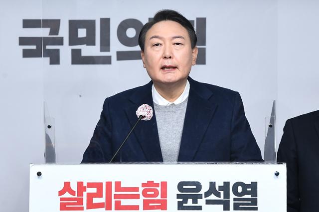 윤석열 국민의힘 대선후보가 신도시 재정비 정책공약을 발표하고 있다. 오대근 기자