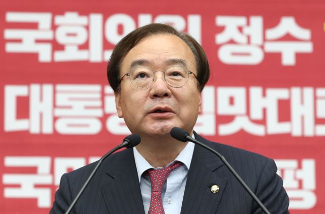 강효상 전 자유한국당 의원이 서울 여의도 국회 본관에서 자유발언을 하고 있다. 뉴시스