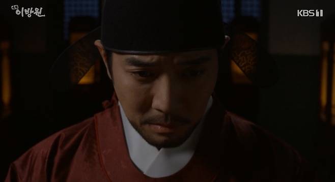 Ye Ji-won has been ruled deadline for poor healthOn KBS 1TV Taejong Yi Bang-won broadcast on the 16th, Kang (Ye Ji-won), who shared his last greeting with Lee Sung-gye (Kim Young-chul) and warned Lee Bang-won not to harm the taxa Prince Uian-daegun, was portrayed.On this day, Kang struggled for Prince Uian-daegun, who became a tax collector, even though his health condition was deteriorating.In the meantime, when Sejabin was found to share his affairs with the inner house, Kang was angry.What can I do to see that dirty thing again? He dismissed Prince Uian-daegun as I will pick a new taxa bin.He took Prince Uian-daeguns hand and said, You have to act right, so people wont be able to see you funny.But Kangs condition has worsened and he has become unable to keep himself in shape. From what Ive experienced, patients with these symptoms have not been able to pass for more than half a year.The bodys juice is almost dried up due to the accumulation of anger. It is not circulating, so the organs are injured a lot. He also advised, It is because I have been so impatient, and from now on, you should put everything down and relax. However, Kang said, Tell me about the disease.What kind of a way do you dare to discuss the way I have lived? He shouted, Do not tell anyone about my illness.Kang, who sent a gift to Jeong Do-jeon (Lee Kwang-ki), said, Do not misunderstand that I sent it to you to teach well.Even if I dont try, hes bound to ride with me, and even if he doesnt see it, he has a big tag on him.The tag that you abandoned the other princes and made our cushions into tax.Im asking you to do fine, because theres only one person who can protect our taxpayers except me, he said.Jeong Do-jeon, who does not know the condition of Mr. Kang, said, Is there any chance I can take care of my middle horse when he is so tightly protected?Meanwhile, Lee Sung-gye encouraged him, saying, I was troubled, while Lee Bang-won, who was sent to the reaper of the name, returned safely. Kang also welcomed Lee with a smile, but his inner feelings were different.On this day, Kang finally lost consciousness and fell down, and Lee Sung-gye and his sons were frustrated by the diagnosis of the word that he should leave it to the sky from now on.Mr. Kang told Lee Seong-gye, Forgive me, please. Dont be too sorry for going first. I was happy to see you.How do I repay that grace? Lee Sung-gye said, Please wake up, its a name.Kang warned Lee, What will I do if I leave, will you hurt me? I will not let it go. If I touch my fingertips, I will not forgive you. Do you understand?Kang, who said, I will not hurt the taxpayer, please go easy. Kang said, I will not go alone. I will take you.Were going to hell together.