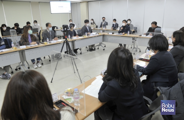지난 14일 오후 2시 서울 서계동 한국보육진흥원에서 '제4차 중장기 보육 기본계획 수립'을 위한 첫 회의가 열렸다. ⓒ보건복지부