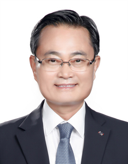 캠코 첫 내부 출신인 권남주 신임 사장이 18일 취임했다. <캠코 제공>
