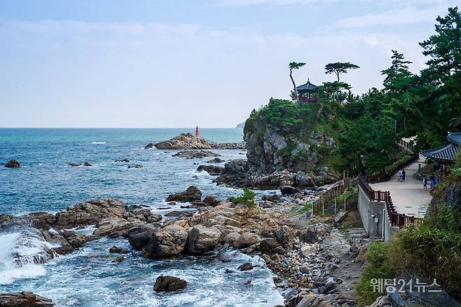 사진 : 카약, 낙산사 (출처-게티이미지)