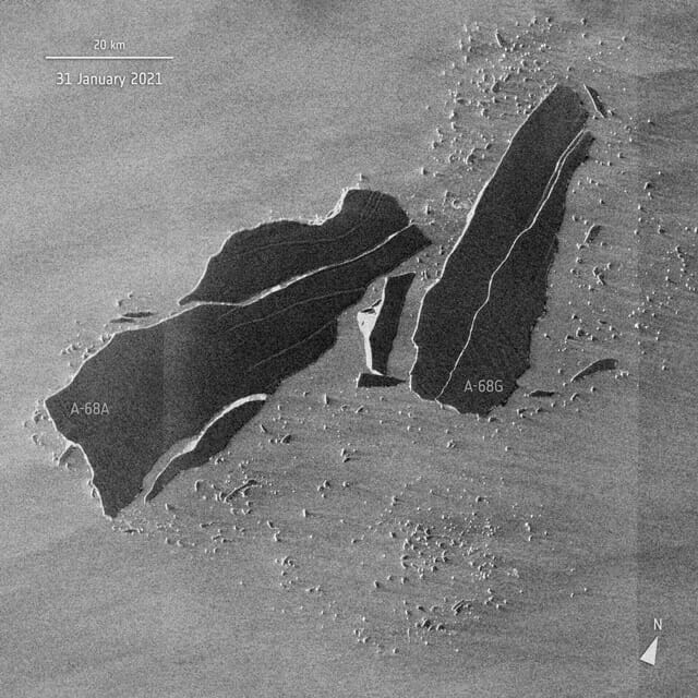2021년 1월에 촬영된 A-68빙산의 모습. 빙산 본체인 A-68A에 균열이 생겼다. (사진=ESA)