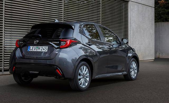 마쯔다, 야리스 기반의 '마쯔다 2 하이브리드’ 공개