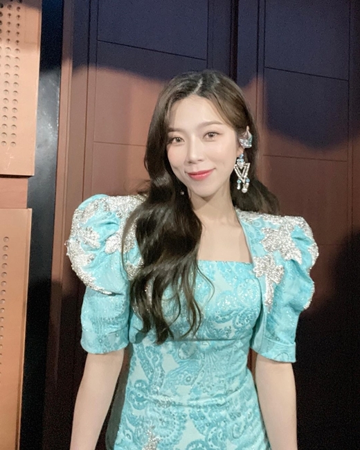 Singer yang ji-eun has revealed a small meeting that ended the Jeju Island Concert.Yang ji-eun said on his instagram on the 23rd, I just arrived at the hostel after finishing the first Jeju Island Concert.I was reunited with the Concertra in my hometown of Jeju Island, and when I heard that 1,500 seats were full, I felt again that we were loved.I have all the cheers, applause, and eyes that you send from the audience. I have been wearing a mask and I have not cheered, but I have received all the love I feel in my eyes.I am so grateful that todays meeting was more valuable and valuable as the concert was delayed and the waiting was long after the contest.And I love you.I am grateful and loving for Ji-yoon, Da-hyun, and Tae-yeon. I am grateful to all those who have worked hard for the people involved, the staff, the band team, the security team, and the sound flower concert.On the other hand, Yang ji-eun participated in the Miss Trot 2 TOP4 2022 national tour concert Sound Flower Jeju Island performance held on the 22nd.