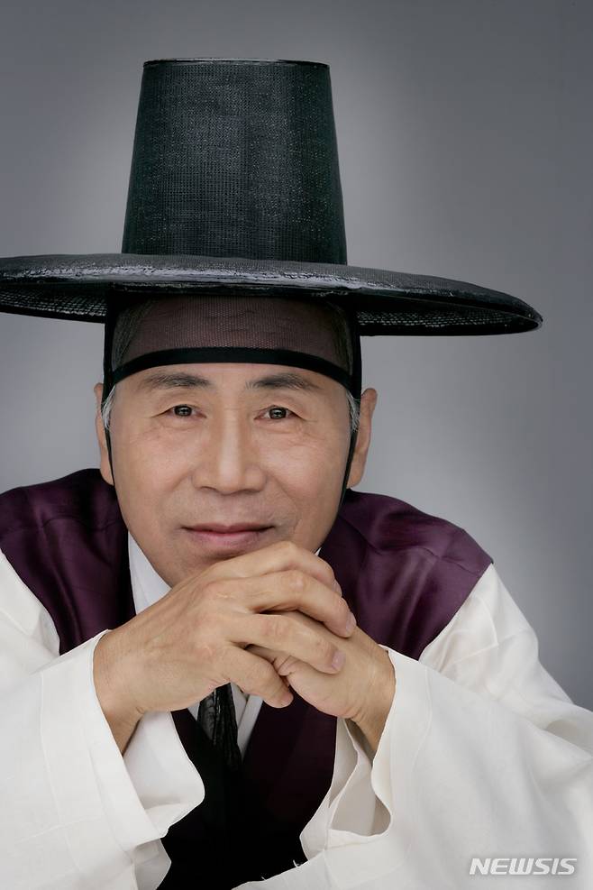 [서울=뉴시스] 한국문화재재단은 27일 오후7시 서울 강남구 민속극장 풍류에서 '설맞이' 공연을 개최한다. 사진은 고법 보유자인 김일구 명창. (사진=한국문화재재단 제공) 2022.01.25. photo@newsis.com *재판매 및 DB 금지