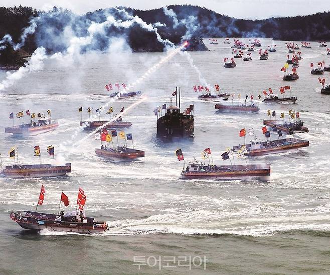 명량대첩축제 해전 재현 모습