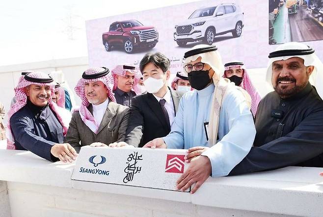 쌍용자동차가 사우디아라비아 SNAM사와 함께 KD 협력사업을 위한 현지 조립공장에 착공했다. /쌍용차제공