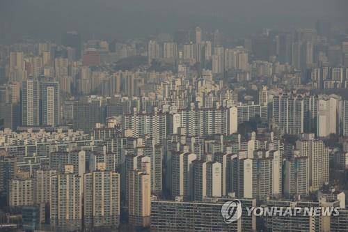 서울 63스퀘어에서 바라본 시내 아파트 모습
[연합뉴스 자료사진]