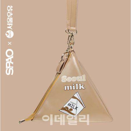 스파오&서울우유 커피포리 콜라보 백(사진=서울우유)