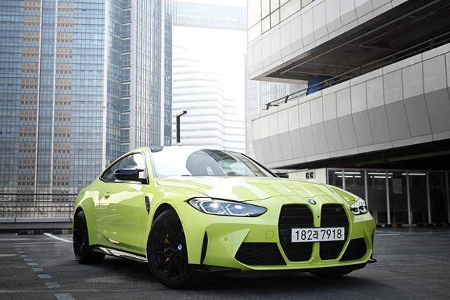 BMW M4 컴페티션 쿠페 시승기