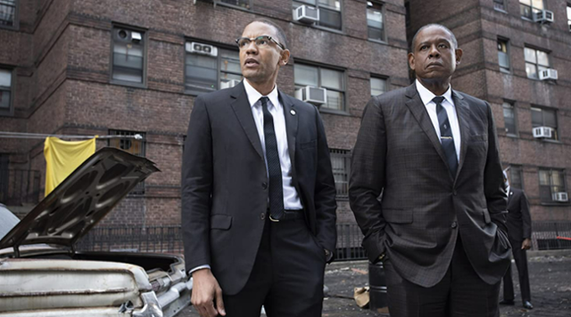 갱스터 이전에 흑인이었던 범피 존슨은 흑인 인권운동가 말콤 엑스와 젊은 시절부터 막역했다. IMDb 제공