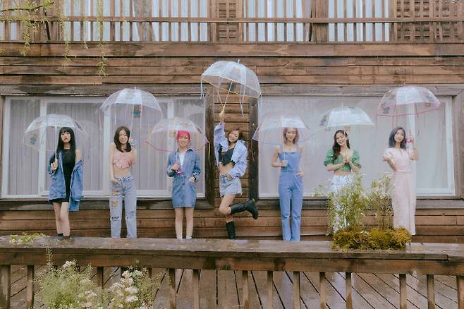 오마이걸(사진=WM엔터테인먼트)