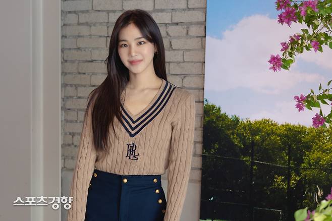 tvN 드라마 ‘배드앤크레이지’에서 형사 이희겸 역을 연기한 배우 한지은. 사진 시크릿이엔티