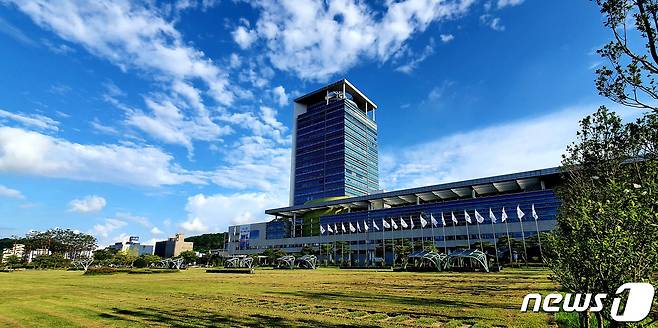 전남도청 전경.(전남도 제공) 2021.8.10/뉴스1 © News1