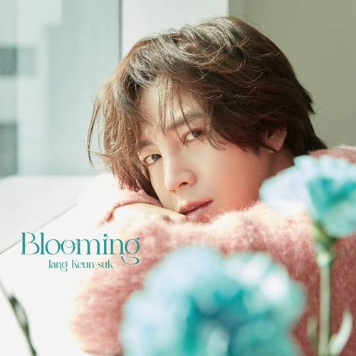 장근석이 3월 2일 일본 새 정규 앨범 ‘Blooming’ 자켓 이미지를 공개했다.  사진= 크래프트42이엔티
