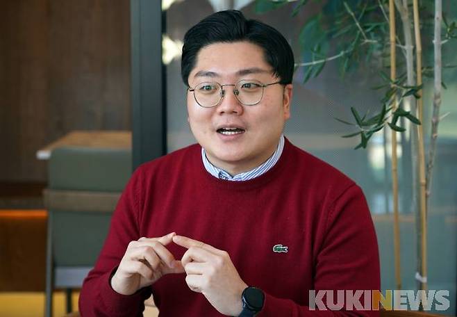 ▲주거 안정 공약을 설명하는 이 보좌역.&nbsp; &nbsp;사진=박효상 기자