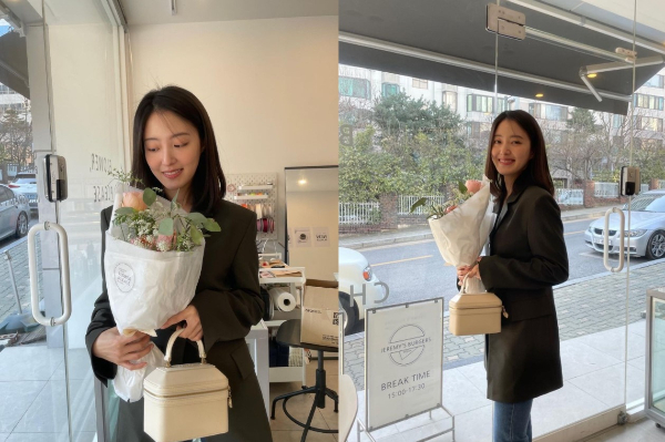 On the 3rd, Lee Se-young posted several photos through his instagram.On the other hand, Lee Se-young appeared in MBC Drama Red End of Clothes Retail which last January.Red End of Clothes Retail is a sad court romance of the king, who was the countrys priority over the courtesan and love to protect his chosen life.