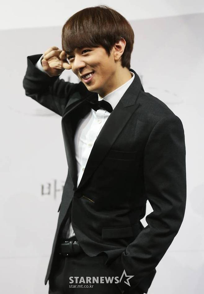 그룹 제국의 아이들이 8일 오후 서울 청담동 한 클럽에서 열린 미니앨범 '일루전'(illusion) 쇼케이스 및 기자간담회를 진행하고 있다.  제국의 아이들은 오는 9일 신곡 '바람의 유령' 공개를 시작으로 컴백해 본격적인 활동에 돌입한다. /사진=이동훈 기자 photoguy@