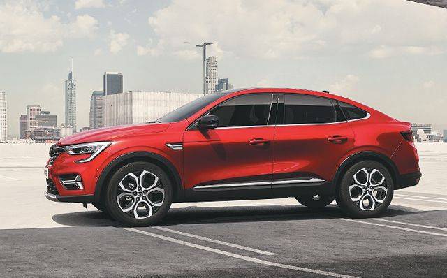 르노삼성자동차가 3월 출시 예정인 2023년형 XM3. SUV에 해치백 디자인을 입혀 인기를 끌었다. /르노삼성자동차